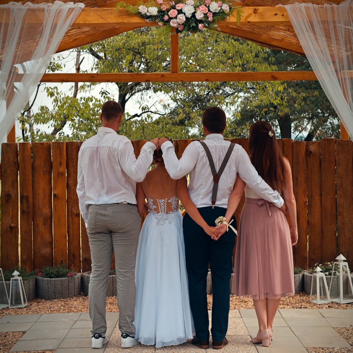 301041839_187501070316036_6901635794049641614_n